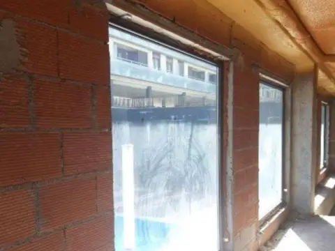 Local comercial en La Manjoya-Parroquias Sur