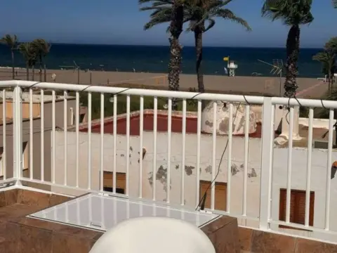 Casa adosada en Las Marinas-Bolaga