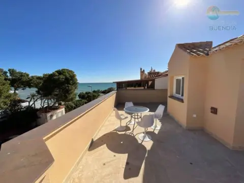 Piso en Los Puertos-Isla Plana