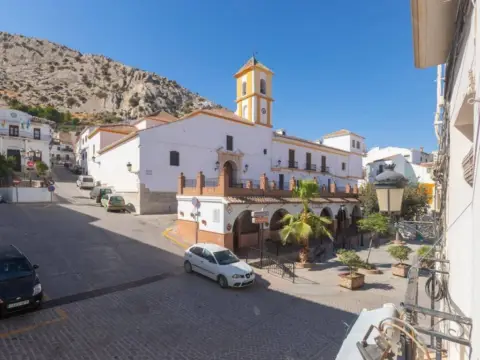 Casa en Valle de Abdalajís