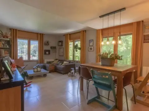 Piso en Sant Iscle de Vallalta