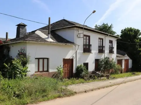 Casa rústica en Cabañas Raras