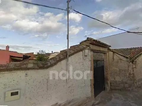 Casa adosada en Herreruela de Oropesa