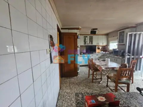 Casa en San Cibrao das Viñas