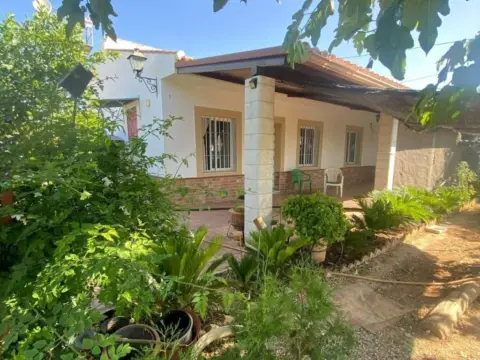 Casa rústica en La Carlota