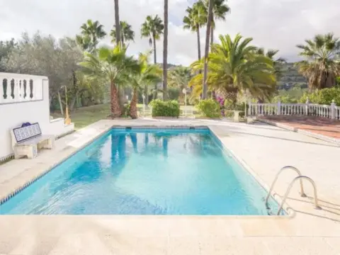 Casa rústica en Punta Plata