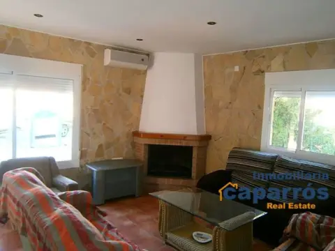 Chalet en Aljariz