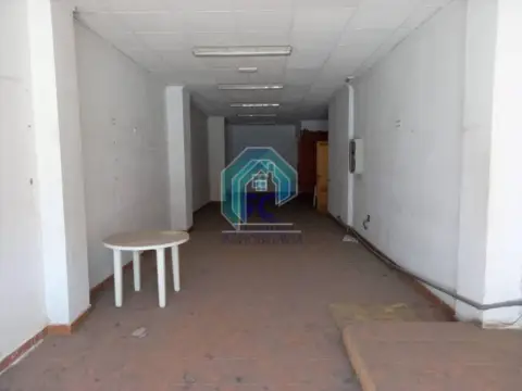 Local comercial en Lorca