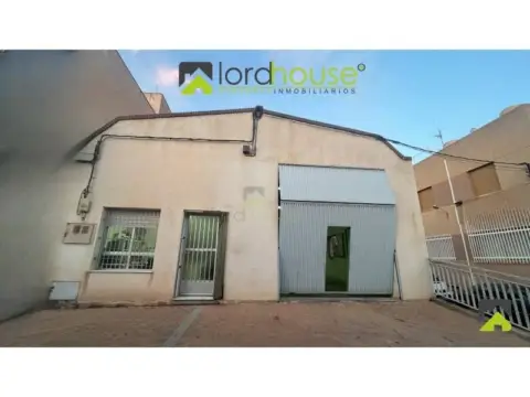 Nave industrial en Lorca