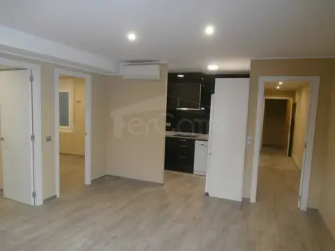 2-bedroom flat for sale in Andorra la Vella · 5 of 60