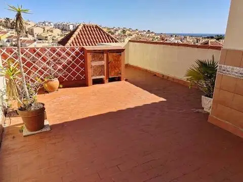 Piso en calle de Baza