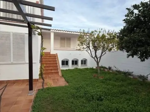 Casa adosada en Tomares