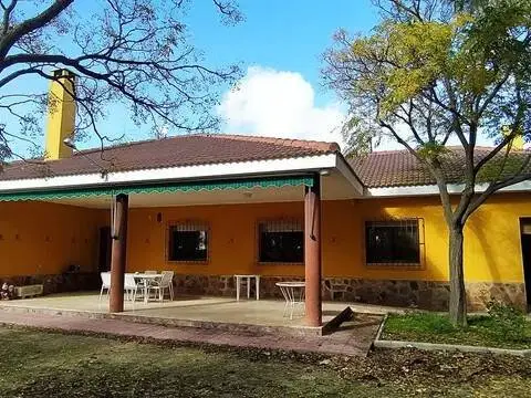 Chalet en Pedanías y Barrios Rurales