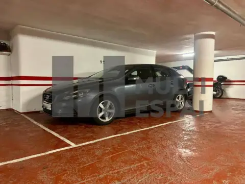 Garaje en Les Tres Torres