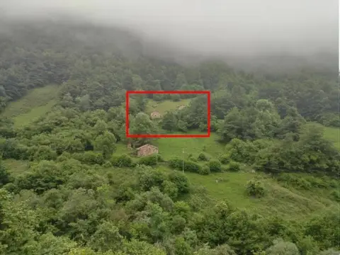 Casa rústica en Moreda de Aller