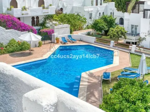 Casa adosada en Mangas Verdes-Las Flores-Parque del Sur