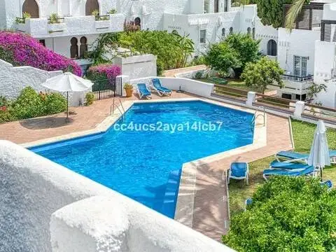 Casa adosada en Mangas Verdes-Las Flores-Parque del Sur