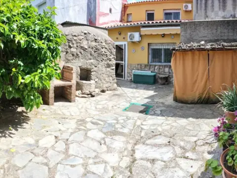 Chalet en Pedroso de Acim