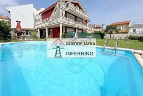 Chalet en Ares