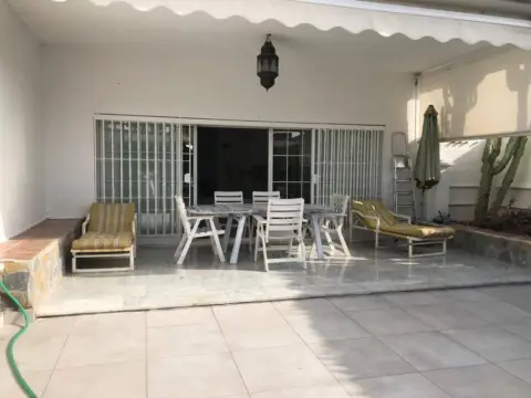 Casa pareada en El Paraíso-Atalaya-Benamara