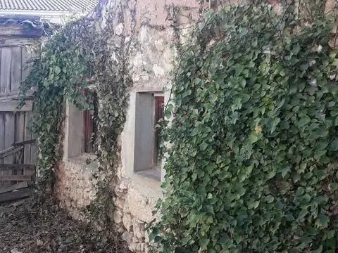 Casa rústica en Avenida de la Aranda