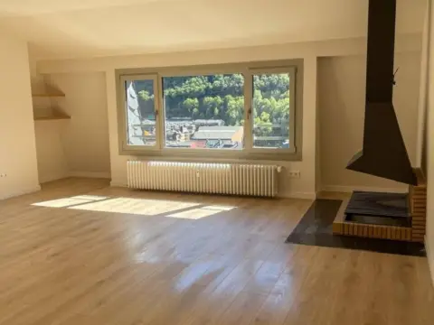 Piso en calle Roc Dels Escolls 8