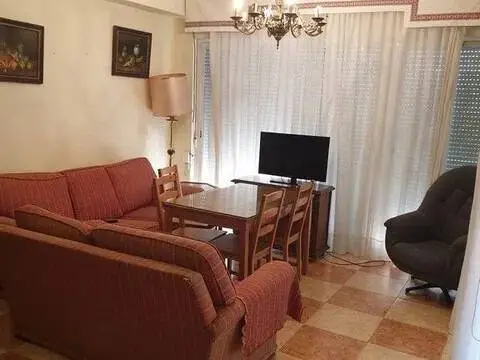 Piso en Ciudad Jardín-Zoco