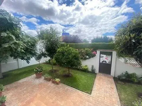 Chalet en Las Almenas