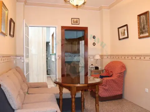 Casa adosada en Benamejí