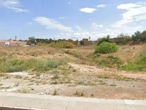 Terreno en Los Dolores-Los Gabatos-Hispanoamérica