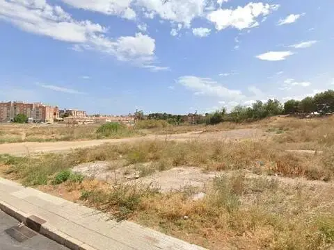 Terreno en Los Dolores-Los Gabatos-Hispanoamérica