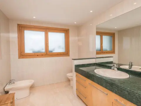5-bedroom house for sale in La Massana · 10 of 60