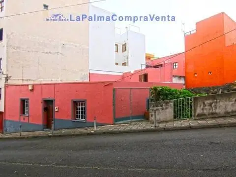 Casa en calle de Lomitos de Arriba