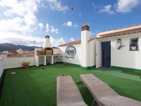 Ático en Carrer dels Metges
