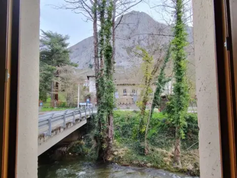 Casa en calle de Entrago