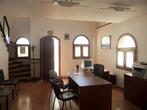 Local comercial en El Maulí-Fuentemora-Altos de Santa Ana