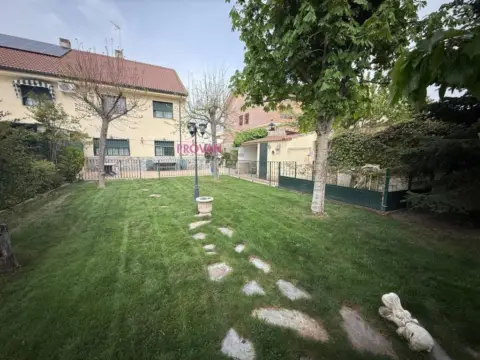 Casa en Loeches