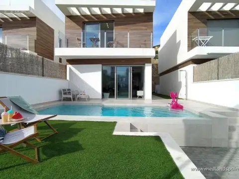 Chalet en Villamartín