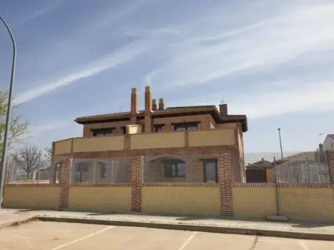 Casa pareada en El Casar