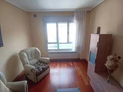 Piso en Pumarín-Teatinos