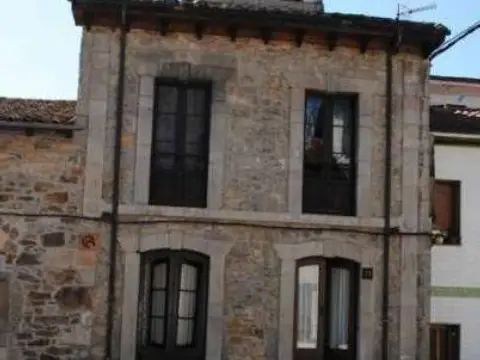 Chalet en Rioseco de Sobrescobio