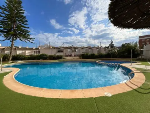 Piso en calle Urbano Arregui