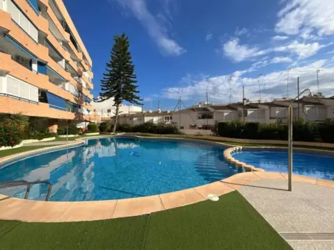 Piso en calle Urbano Arregui