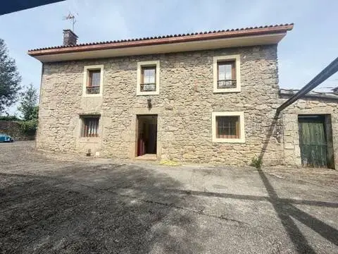 Chalet en Barrio (Vilarmaior)