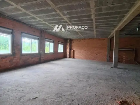 Local comercial en O Carballiño