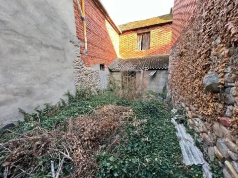 Casa rústica en calle Salguerona-Al