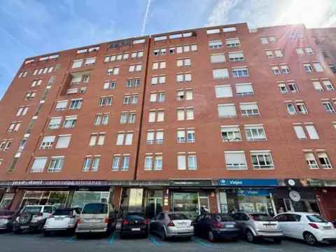 Local comercial en Benjamín Tuterakoaren Kalea