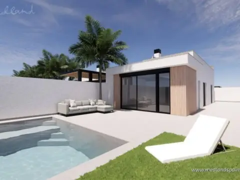 Chalet en Los Alcázares