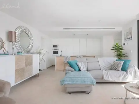 Chalet en Los Alcázares