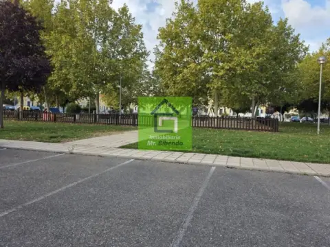 Casa adosada en Zamora Capital